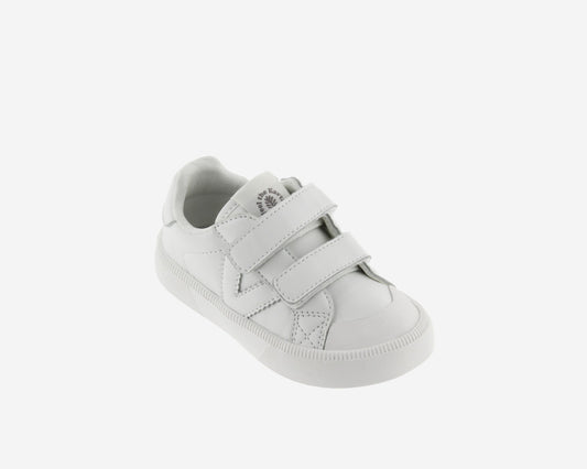 Sapatilhas Oliver Branco com design minimalista e fecho em velcro, ideais para crianças em movimento.