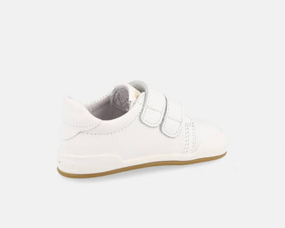 Sapatilhas Barefoot Blanditos Londres Branco, calçado confortável e flexível para pé livre.